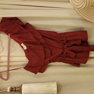 Anthropology Maeve sz medium blouse, fits like a small. EUC